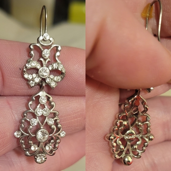 Vtg Monet art deco silver bow rhinestones crystal chandelier drop earrings NWOB - Picture 9 of 17
